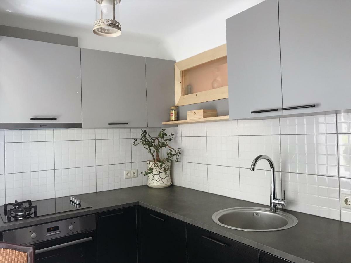 Appartement P Stradina Street 17 à Ventspils Extérieur photo