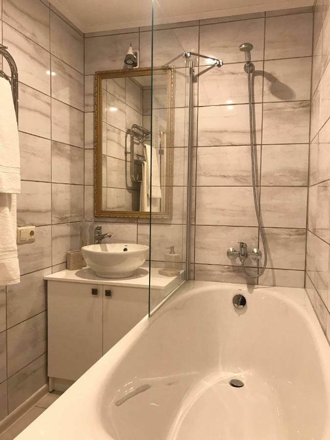Appartement P Stradina Street 17 à Ventspils Extérieur photo