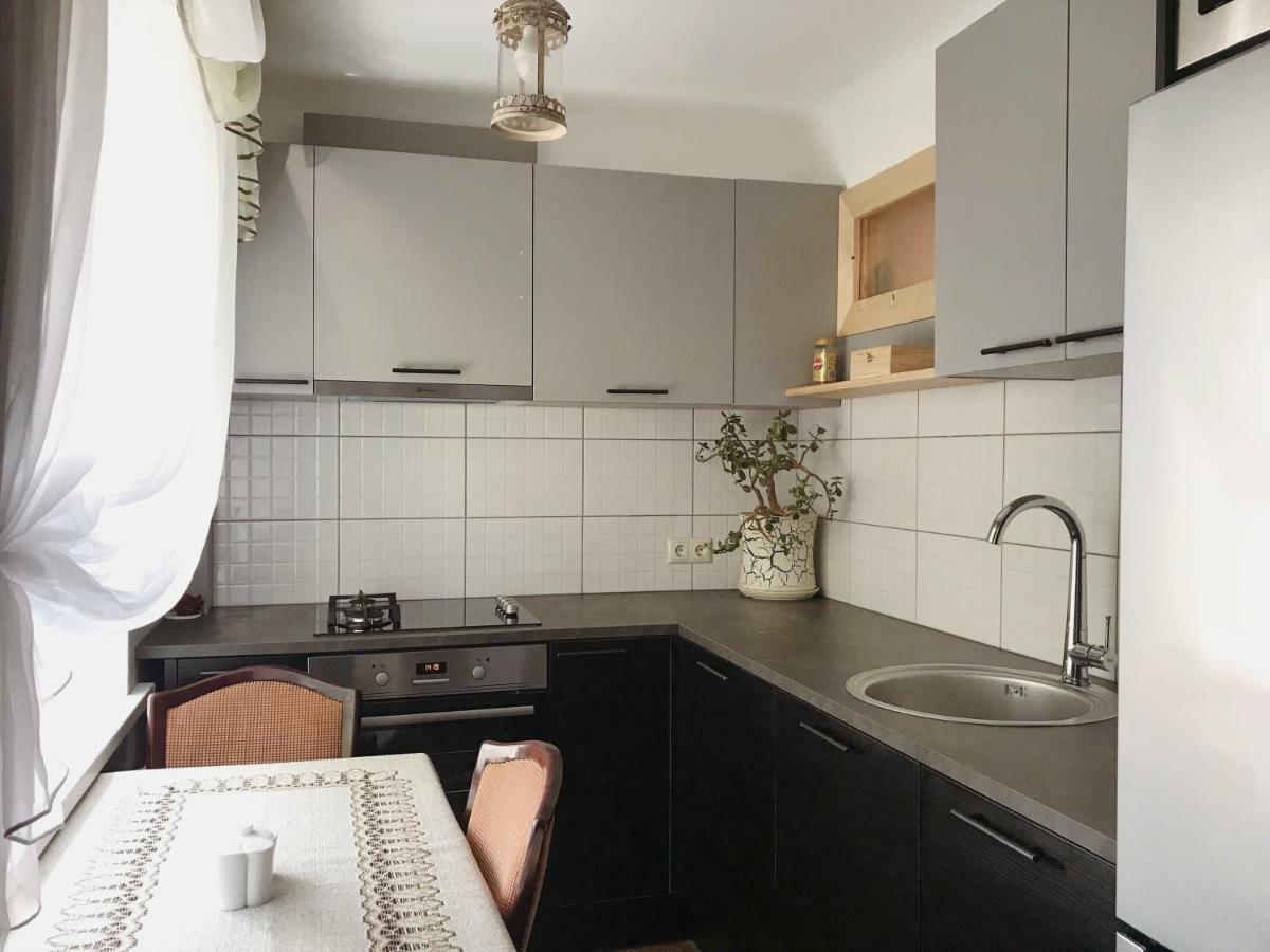 Appartement P Stradina Street 17 à Ventspils Extérieur photo